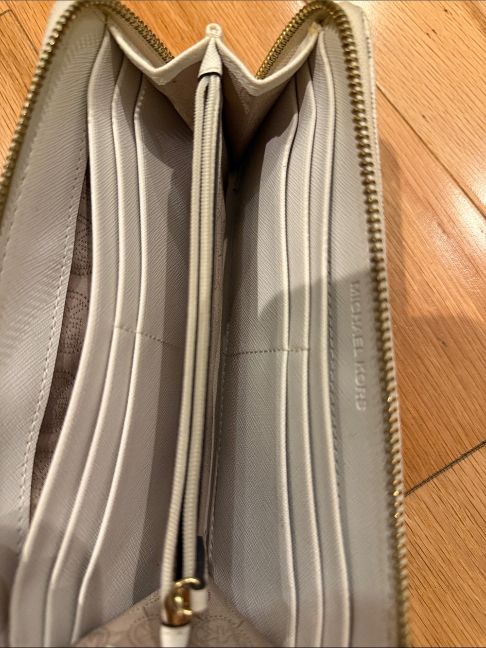 Michael Kors Cream and Brown Logo Zip Wristlet Wallet - Picture 4 of 9